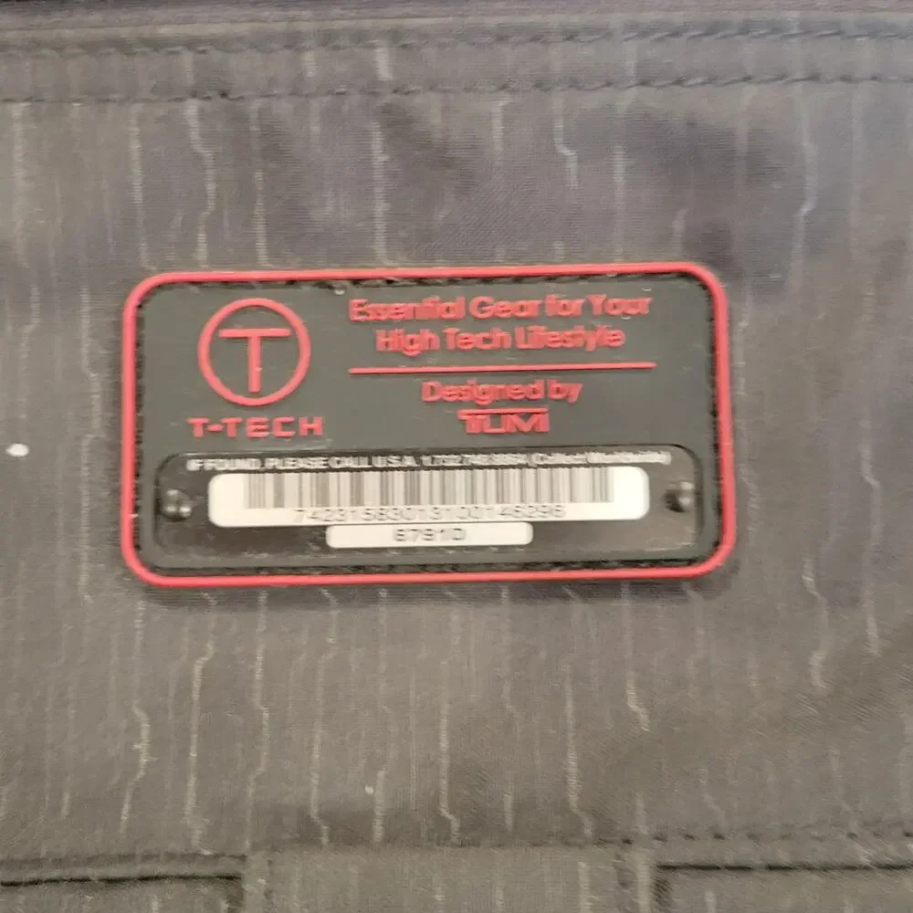 Tumi T-Tech 6791D Gray Nylon Presidio Doyle Hanging Travel Toiletry Case Kit Bag